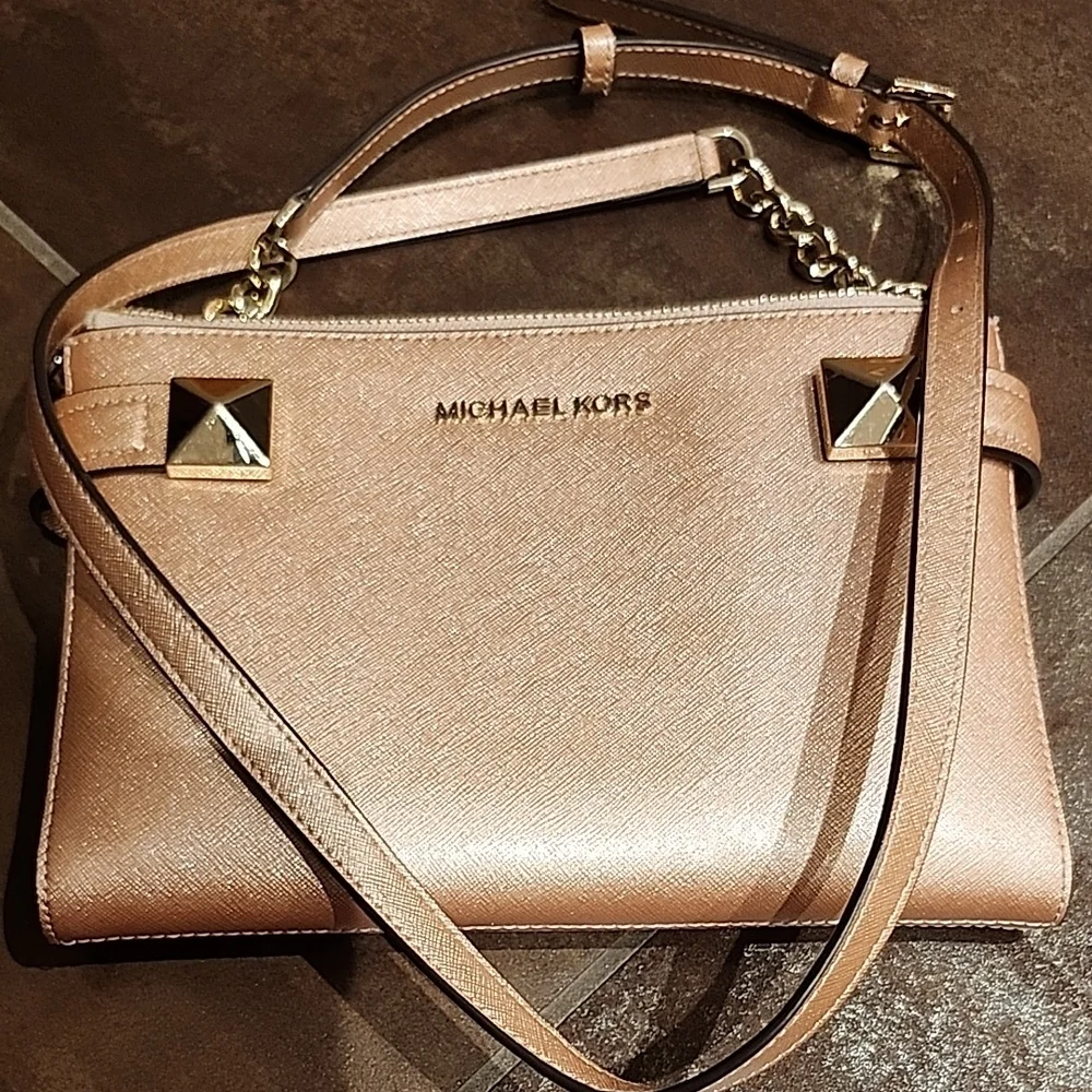 Michael Kors Rose Gold Crossbody Bag - Picture 5 of 5